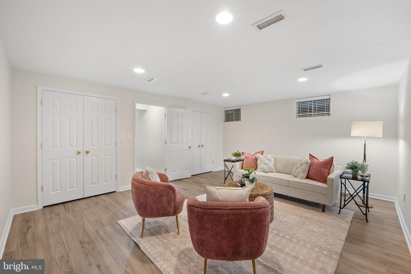 12204 HOOP CT, BRISTOW, Virginia 20136, 3 Bedrooms Bedrooms, ,3 BathroomsBathrooms,Residential,For sale,12204 HOOP CT,VAPW2107160 MLS # VAPW2107160