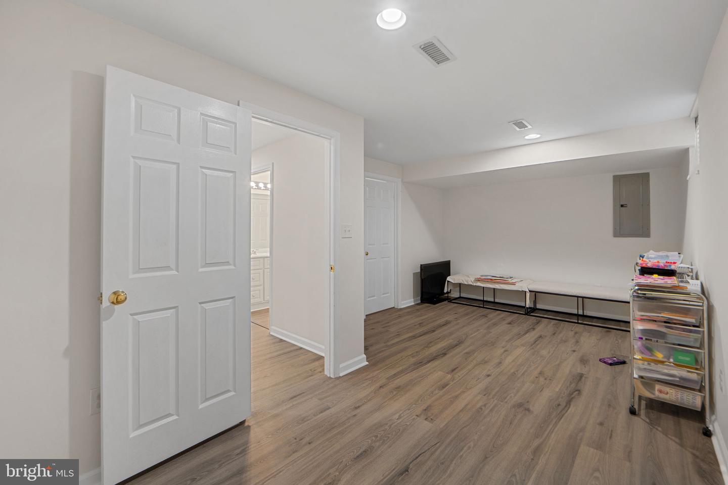 12204 HOOP CT, BRISTOW, Virginia 20136, 3 Bedrooms Bedrooms, ,3 BathroomsBathrooms,Residential,For sale,12204 HOOP CT,VAPW2107160 MLS # VAPW2107160