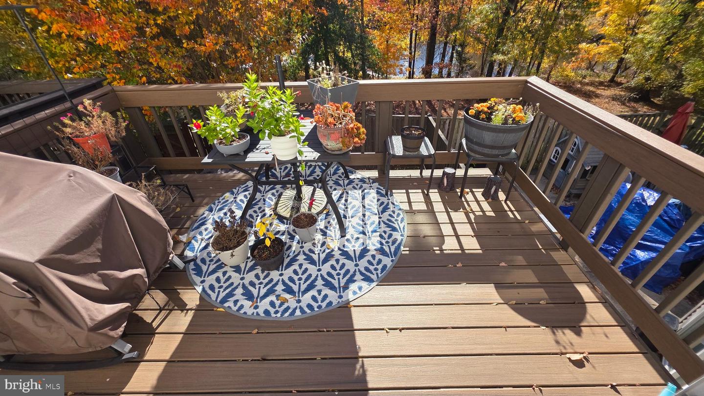 45481 BLUEMONT JUNCTION SQ, STERLING, Virginia 20164, 3 Bedrooms Bedrooms, 9 Rooms Rooms,2 BathroomsBathrooms,Residential,For sale,45481 BLUEMONT JUNCTION SQ,VALO2110418 MLS # VALO2110418