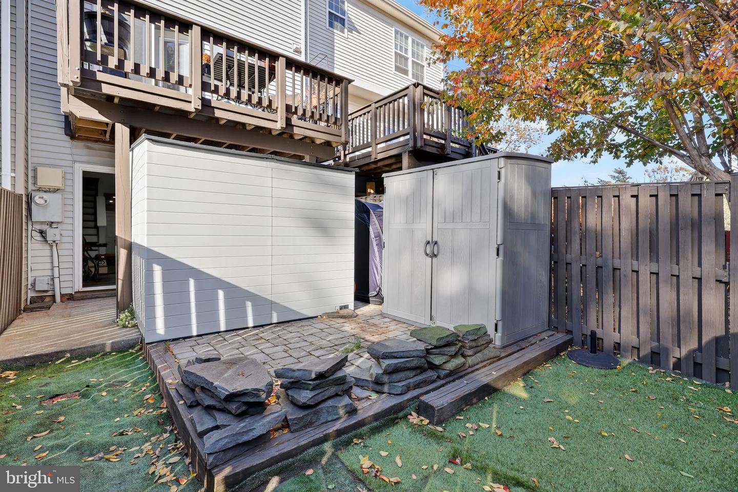 45481 BLUEMONT JUNCTION SQ, STERLING, Virginia 20164, 3 Bedrooms Bedrooms, 9 Rooms Rooms,2 BathroomsBathrooms,Residential,For sale,45481 BLUEMONT JUNCTION SQ,VALO2110418 MLS # VALO2110418