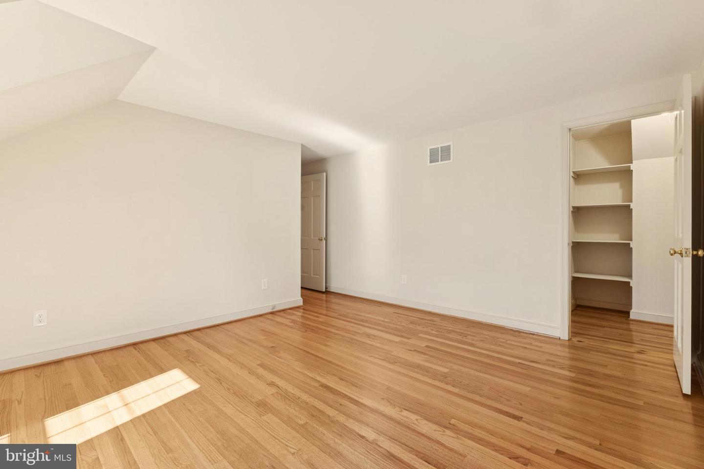 8794 GRANT AVE, MANASSAS, Virginia 20110, 4 Bedrooms Bedrooms, ,2 BathroomsBathrooms,Residential,For sale,8794 GRANT AVE,VAMN2009632 MLS # VAMN2009632 8794 GRANT AVE, MANASSAS, Virginia 20110, 4 Bedrooms Bedrooms, ,2 BathroomsBathrooms,Residential,For sale,8794 GRANT AVE,VAMN2009632 MLS # VAMN2009632