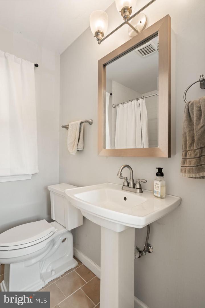 7164 BUNKER HILL RD, THE PLAINS, Virginia 20198, 3 Bedrooms Bedrooms, 5 Rooms Rooms,2 BathroomsBathrooms,Residential,For sale,7164 BUNKER HILL RD,VAFQ2019556 MLS # VAFQ2019556 7164 BUNKER HILL RD, THE PLAINS, Virginia 20198, 3 Bedrooms Bedrooms, 5 Rooms Rooms,2 BathroomsBathrooms,Residential,For sale,7164 BUNKER HILL RD,VAFQ2019556 MLS # VAFQ2019556