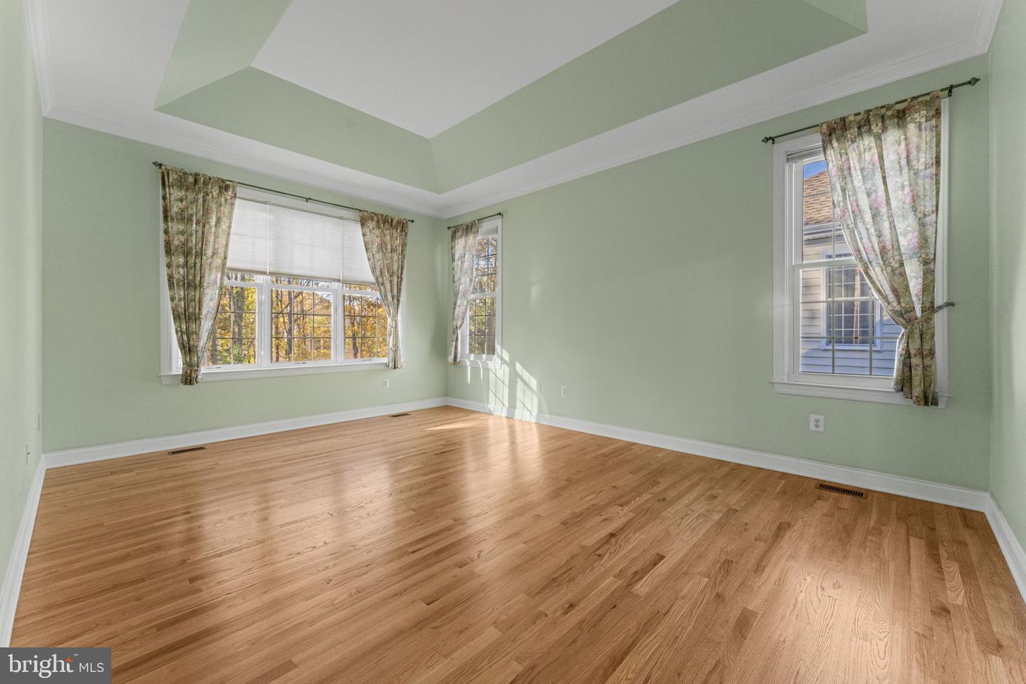 5124 FALDO DR, HAYMARKET, Virginia 20169, 2 Bedrooms Bedrooms, ,3 BathroomsBathrooms,Residential,For sale,5124 FALDO DR,VAPW2107198 MLS # VAPW2107198