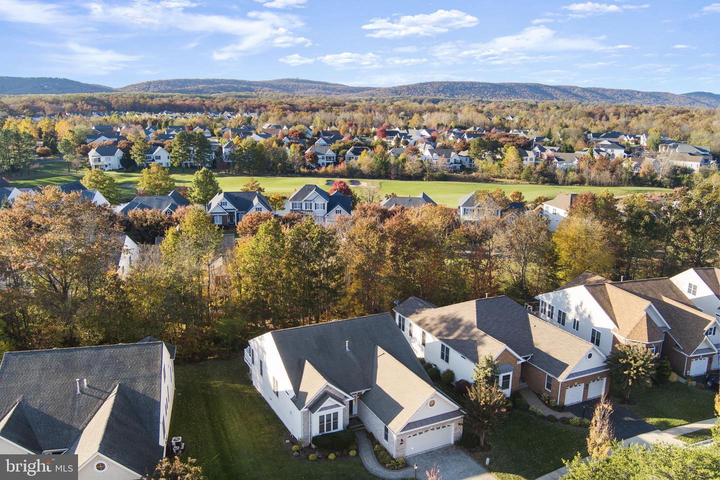 5124 FALDO DR, HAYMARKET, Virginia 20169, 2 Bedrooms Bedrooms, ,3 BathroomsBathrooms,Residential,For sale,5124 FALDO DR,VAPW2107198 MLS # VAPW2107198