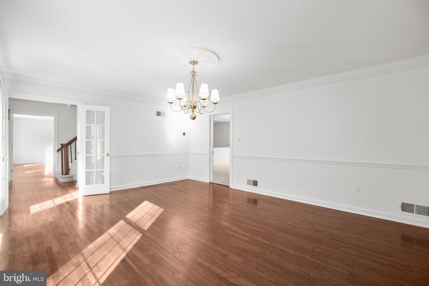 13469 FOWKE LN, WOODBRIDGE, Virginia 22192, 4 Bedrooms Bedrooms, ,3 BathroomsBathrooms,Residential,For sale,13469 FOWKE LN,VAPW2107214 MLS # VAPW2107214 13469 FOWKE LN, WOODBRIDGE, Virginia 22192, 4 Bedrooms Bedrooms, ,3 BathroomsBathrooms,Residential,For sale,13469 FOWKE LN,VAPW2107214 MLS # VAPW2107214