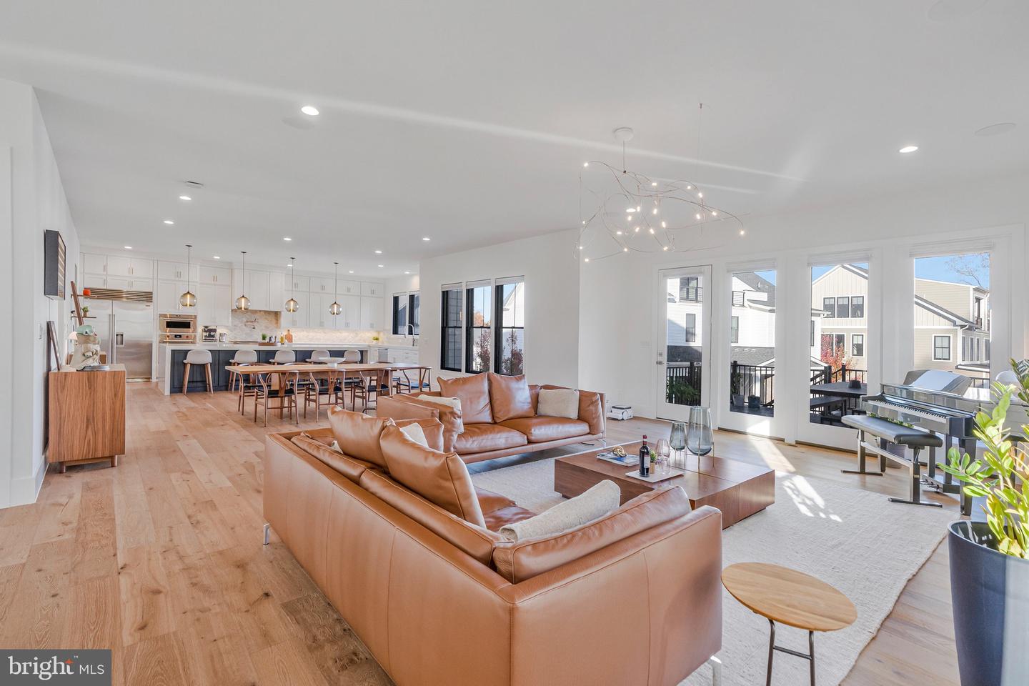 1353 MONITOR LN, MCLEAN, Virginia 22101, 6 Bedrooms Bedrooms, ,6 BathroomsBathrooms,Residential,For sale,1353 MONITOR LN,VAFX2277534 MLS # VAFX2277534 1353 MONITOR LN, MCLEAN, Virginia 22101, 6 Bedrooms Bedrooms, ,6 BathroomsBathrooms,Residential,For sale,1353 MONITOR LN,VAFX2277534 MLS # VAFX2277534