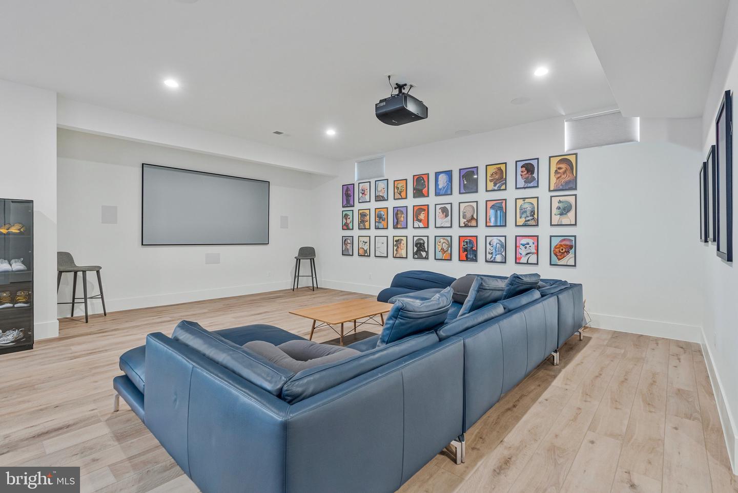 1353 MONITOR LN, MCLEAN, Virginia 22101, 6 Bedrooms Bedrooms, ,6 BathroomsBathrooms,Residential,For sale,1353 MONITOR LN,VAFX2277534 MLS # VAFX2277534 1353 MONITOR LN, MCLEAN, Virginia 22101, 6 Bedrooms Bedrooms, ,6 BathroomsBathrooms,Residential,For sale,1353 MONITOR LN,VAFX2277534 MLS # VAFX2277534