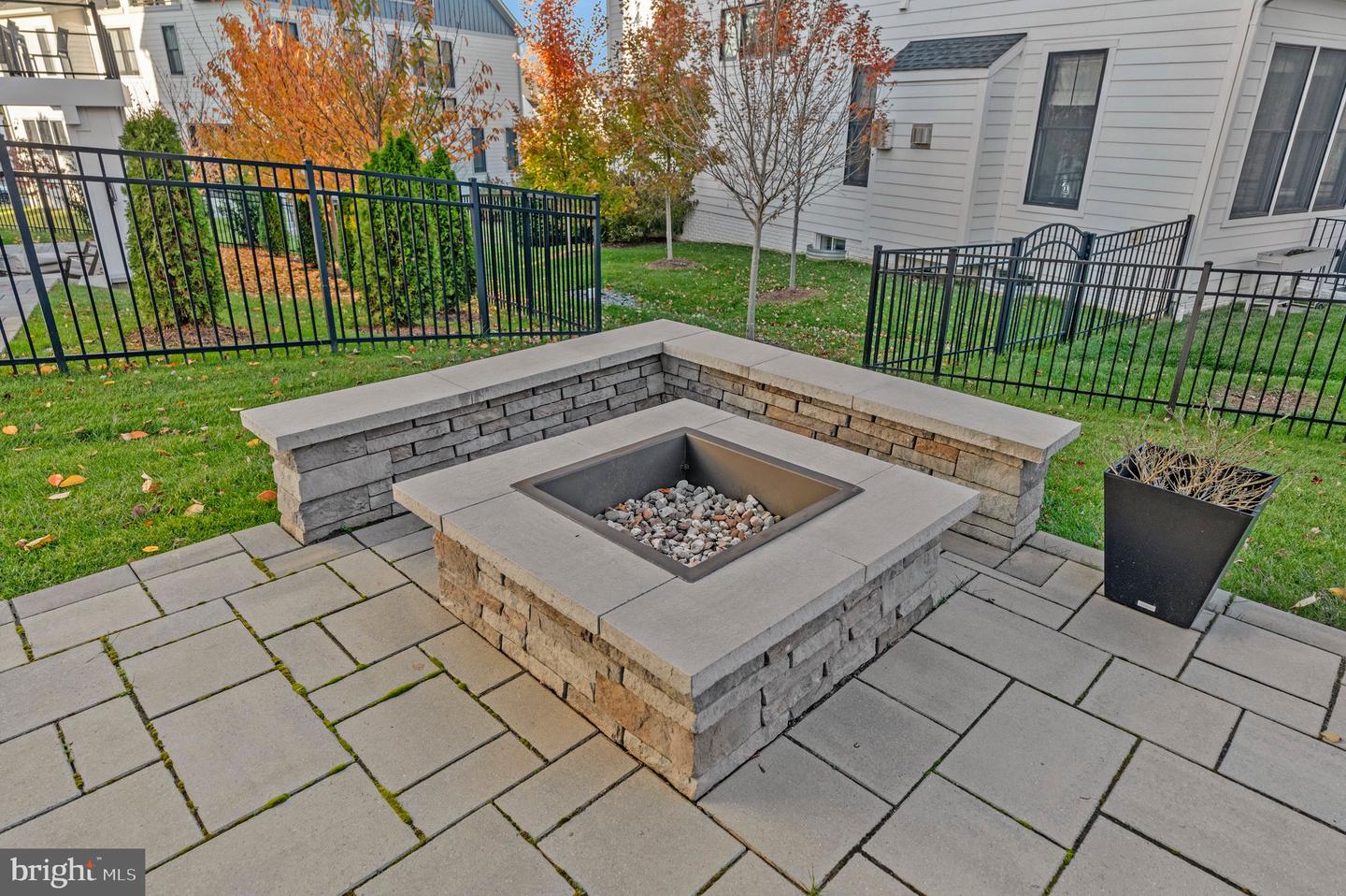 1353 MONITOR LN, MCLEAN, Virginia 22101, 6 Bedrooms Bedrooms, ,6 BathroomsBathrooms,Residential,For sale,1353 MONITOR LN,VAFX2277534 MLS # VAFX2277534 1353 MONITOR LN, MCLEAN, Virginia 22101, 6 Bedrooms Bedrooms, ,6 BathroomsBathrooms,Residential,For sale,1353 MONITOR LN,VAFX2277534 MLS # VAFX2277534