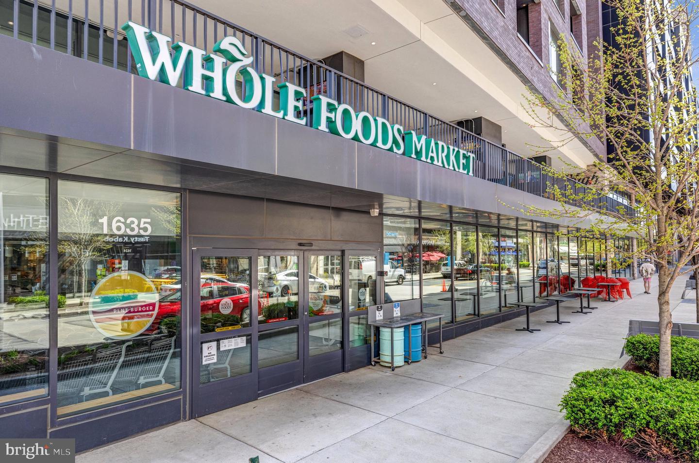 1353 MONITOR LN, MCLEAN, Virginia 22101, 6 Bedrooms Bedrooms, ,6 BathroomsBathrooms,Residential,For sale,1353 MONITOR LN,VAFX2277534 MLS # VAFX2277534 1353 MONITOR LN, MCLEAN, Virginia 22101, 6 Bedrooms Bedrooms, ,6 BathroomsBathrooms,Residential,For sale,1353 MONITOR LN,VAFX2277534 MLS # VAFX2277534