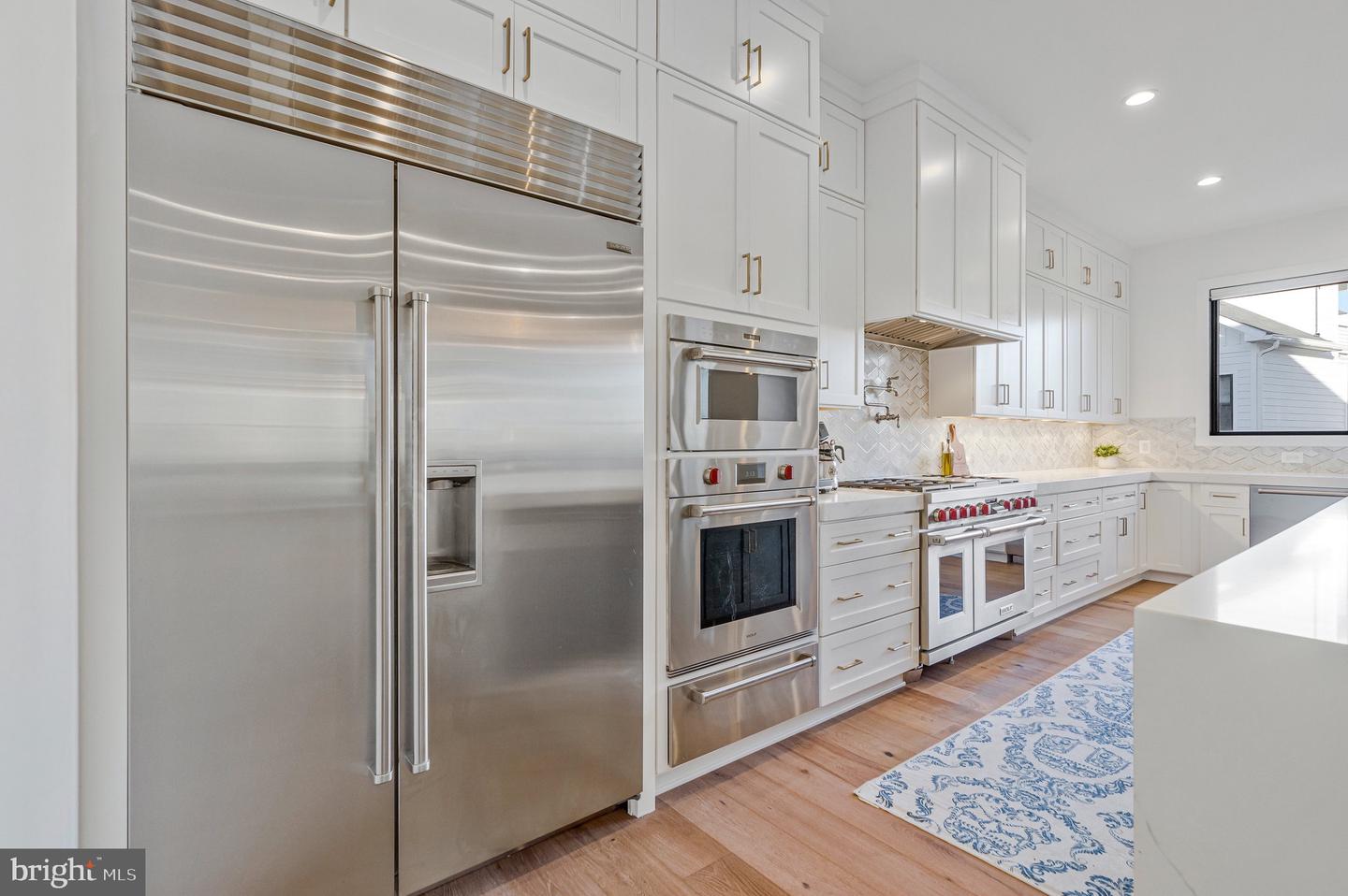 1353 MONITOR LN, MCLEAN, Virginia 22101, 6 Bedrooms Bedrooms, ,6 BathroomsBathrooms,Residential,For sale,1353 MONITOR LN,VAFX2277534 MLS # VAFX2277534 1353 MONITOR LN, MCLEAN, Virginia 22101, 6 Bedrooms Bedrooms, ,6 BathroomsBathrooms,Residential,For sale,1353 MONITOR LN,VAFX2277534 MLS # VAFX2277534