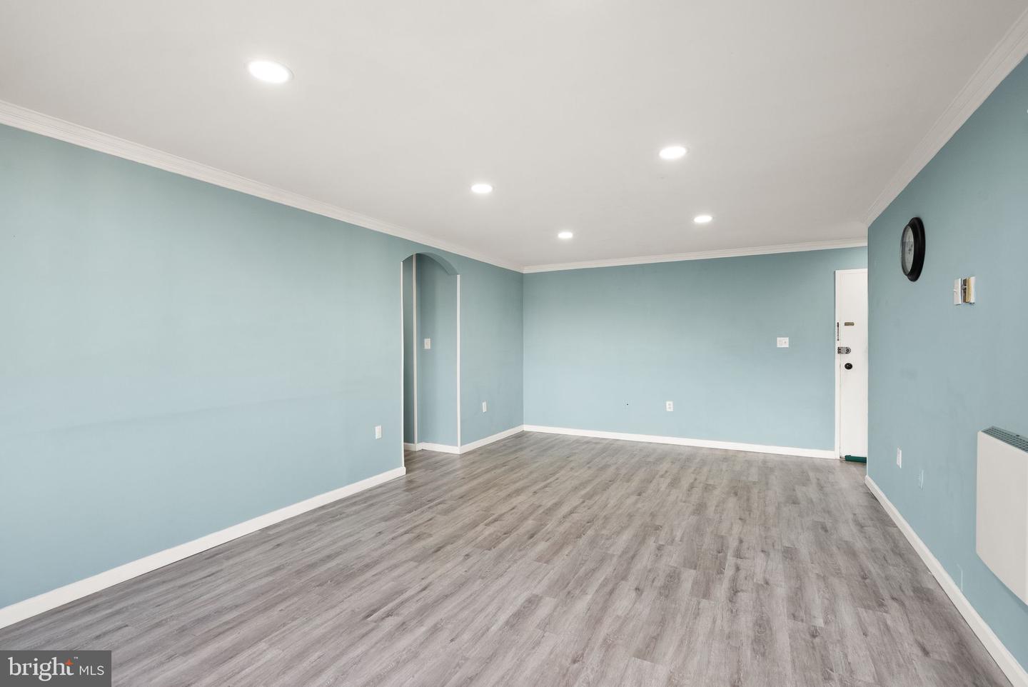 3245 RIO DR #608, FALLS CHURCH, Virginia 22041, 2 Bedrooms Bedrooms, 4 Rooms Rooms,1 BathroomBathrooms,Residential,For sale,3245 RIO DR #608,VAFX2277630 MLS # VAFX2277630