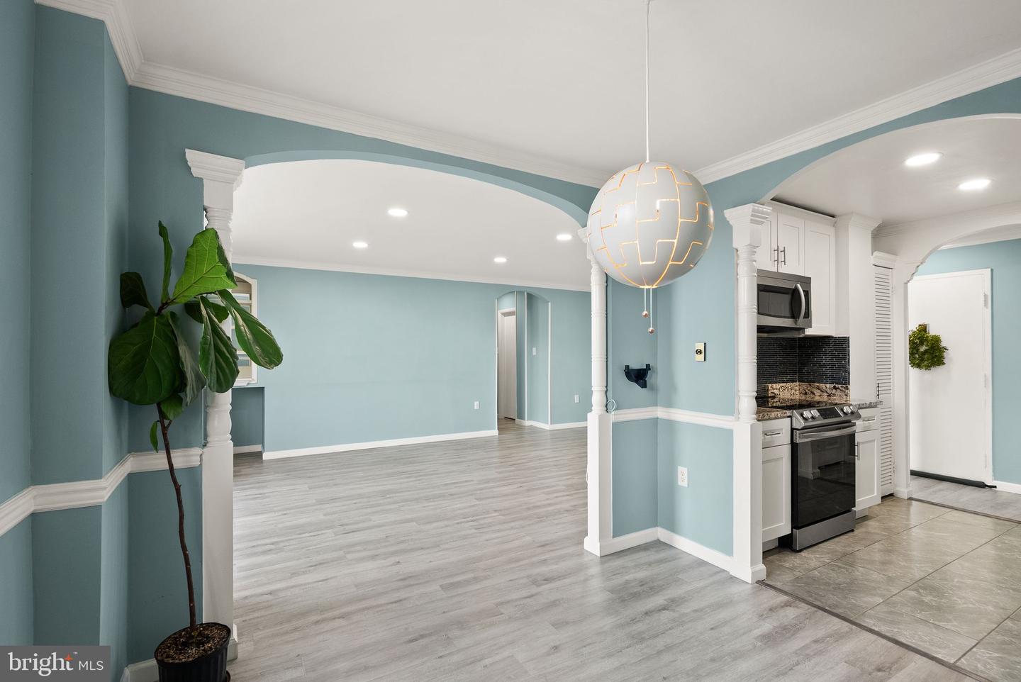 3245 RIO DR #608, FALLS CHURCH, Virginia 22041, 2 Bedrooms Bedrooms, 4 Rooms Rooms,1 BathroomBathrooms,Residential,For sale,3245 RIO DR #608,VAFX2277630 MLS # VAFX2277630