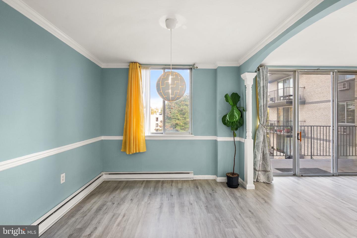 3245 RIO DR #608, FALLS CHURCH, Virginia 22041, 2 Bedrooms Bedrooms, 4 Rooms Rooms,1 BathroomBathrooms,Residential,For sale,3245 RIO DR #608,VAFX2277630 MLS # VAFX2277630