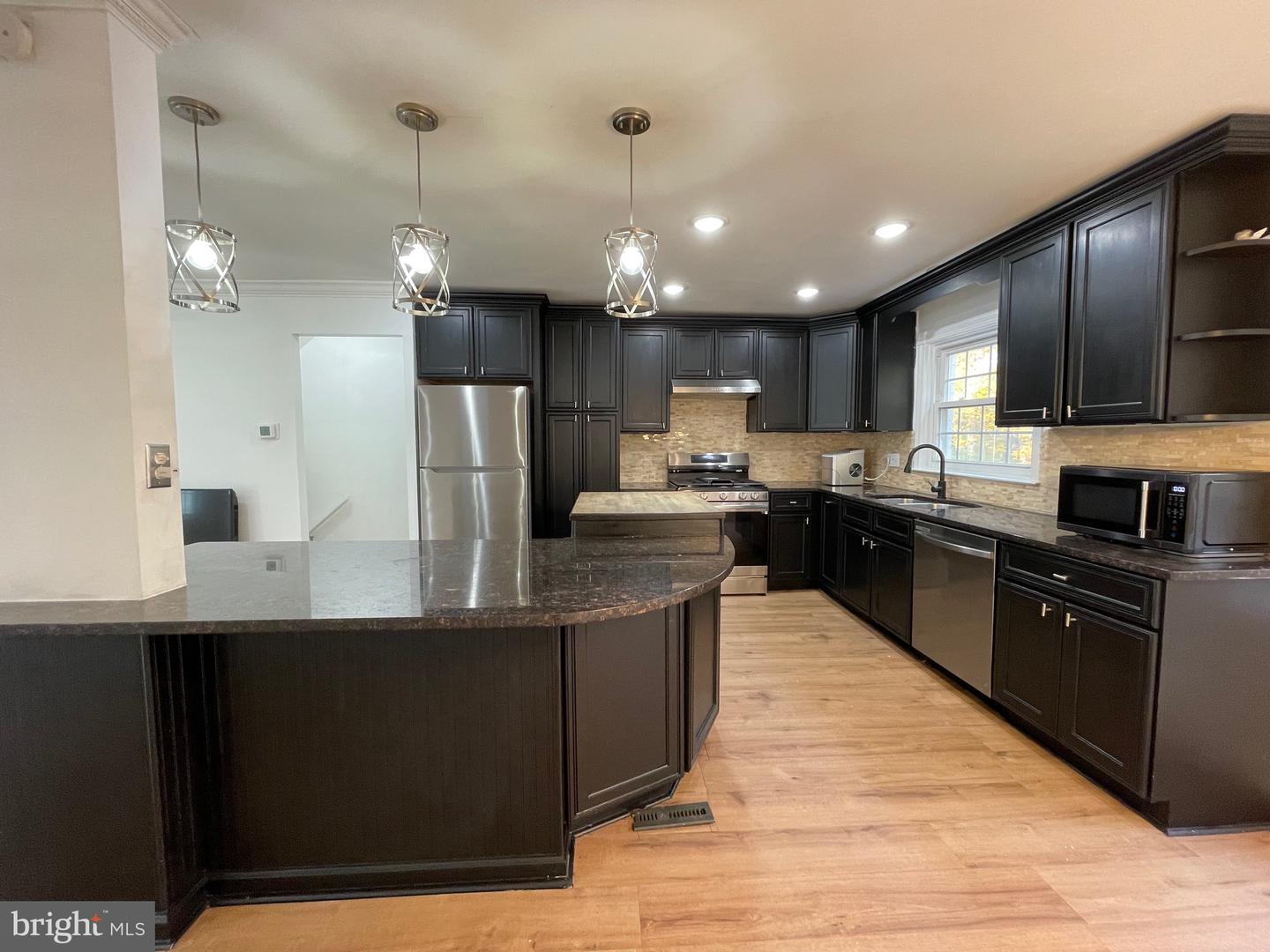 14878 LAMBETH SQ, CENTREVILLE, Virginia 20120, 3 Bedrooms Bedrooms, ,2 BathroomsBathrooms,Residential,For sale,14878 LAMBETH SQ,VAFX2277642 MLS # VAFX2277642 14878 LAMBETH SQ, CENTREVILLE, Virginia 20120, 3 Bedrooms Bedrooms, ,2 BathroomsBathrooms,Residential,For sale,14878 LAMBETH SQ,VAFX2277642 MLS # VAFX2277642