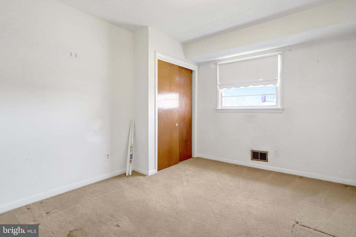 6928 RUSKIN ST, SPRINGFIELD, Virginia 22150, 3 Bedrooms Bedrooms, ,2 BathroomsBathrooms,Residential,For sale,6928 RUSKIN ST,VAFX2277782 MLS # VAFX2277782