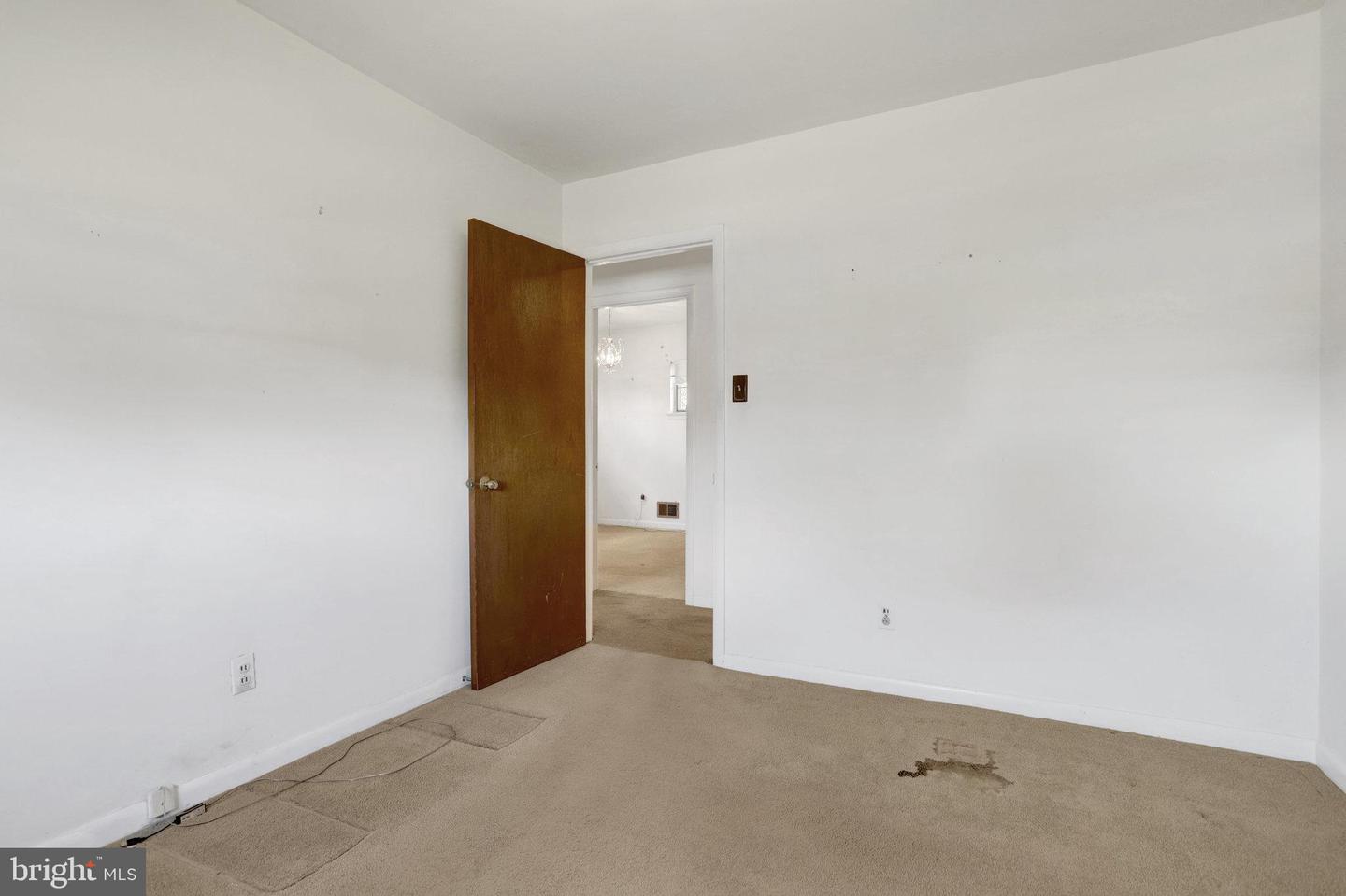 6928 RUSKIN ST, SPRINGFIELD, Virginia 22150, 3 Bedrooms Bedrooms, ,2 BathroomsBathrooms,Residential,For sale,6928 RUSKIN ST,VAFX2277782 MLS # VAFX2277782