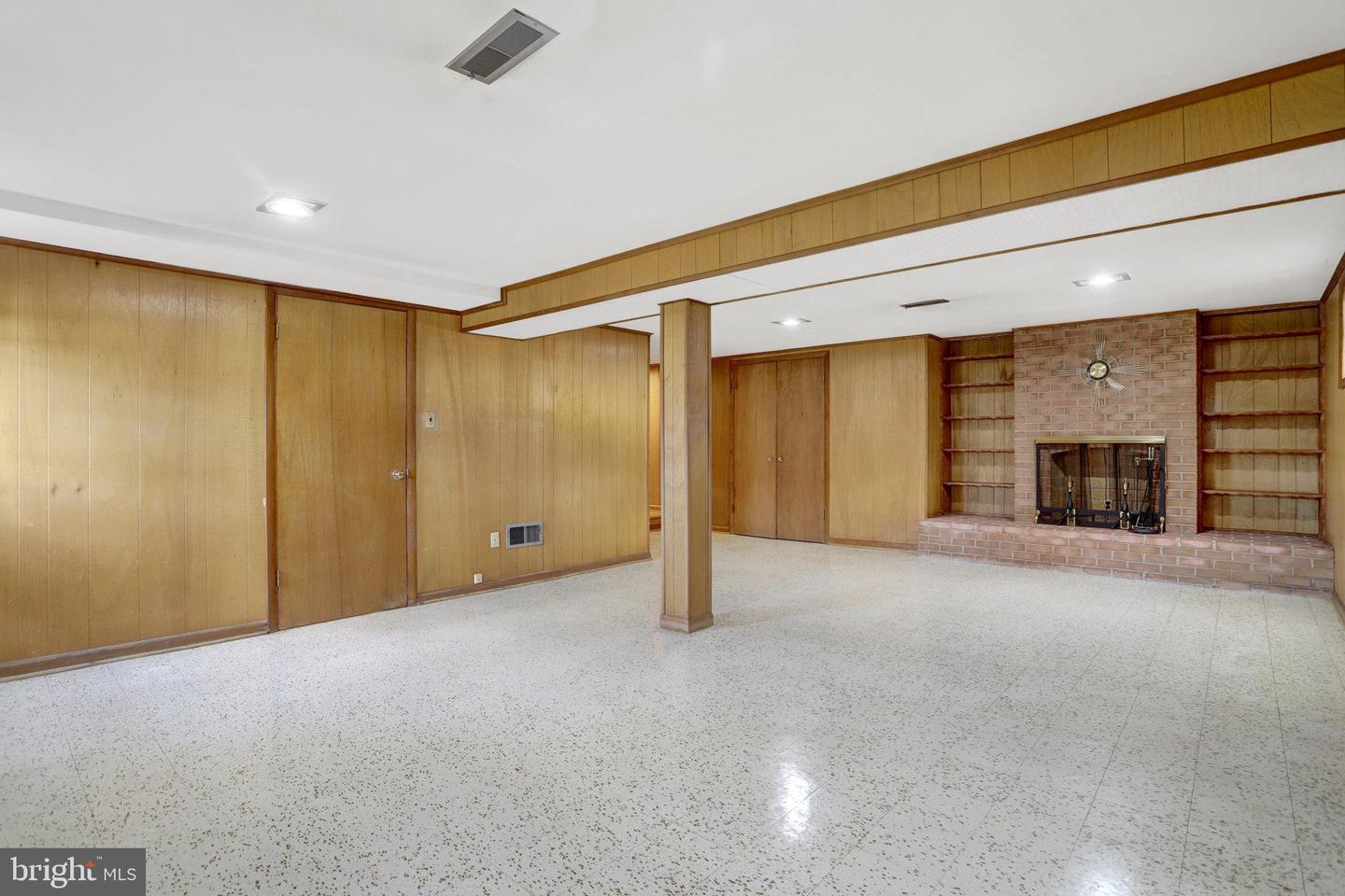 6928 RUSKIN ST, SPRINGFIELD, Virginia 22150, 3 Bedrooms Bedrooms, ,2 BathroomsBathrooms,Residential,For sale,6928 RUSKIN ST,VAFX2277782 MLS # VAFX2277782