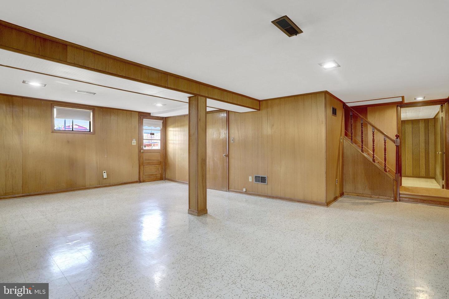 6928 RUSKIN ST, SPRINGFIELD, Virginia 22150, 3 Bedrooms Bedrooms, ,2 BathroomsBathrooms,Residential,For sale,6928 RUSKIN ST,VAFX2277782 MLS # VAFX2277782