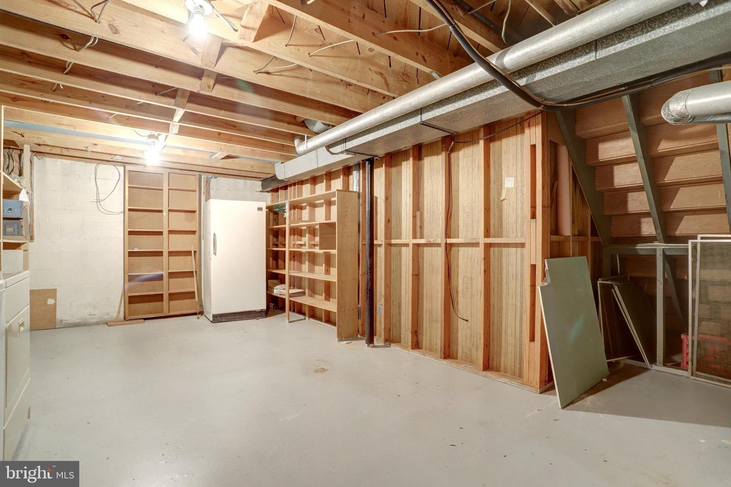 6928 RUSKIN ST, SPRINGFIELD, Virginia 22150, 3 Bedrooms Bedrooms, ,2 BathroomsBathrooms,Residential,For sale,6928 RUSKIN ST,VAFX2277782 MLS # VAFX2277782