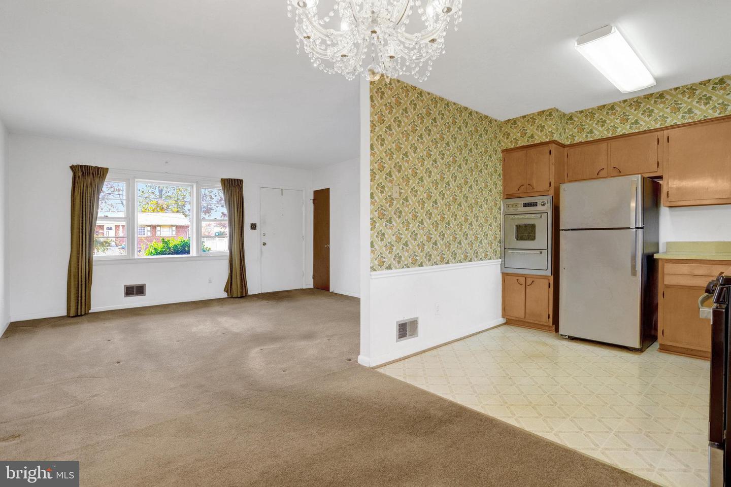 6928 RUSKIN ST, SPRINGFIELD, Virginia 22150, 3 Bedrooms Bedrooms, ,2 BathroomsBathrooms,Residential,For sale,6928 RUSKIN ST,VAFX2277782 MLS # VAFX2277782