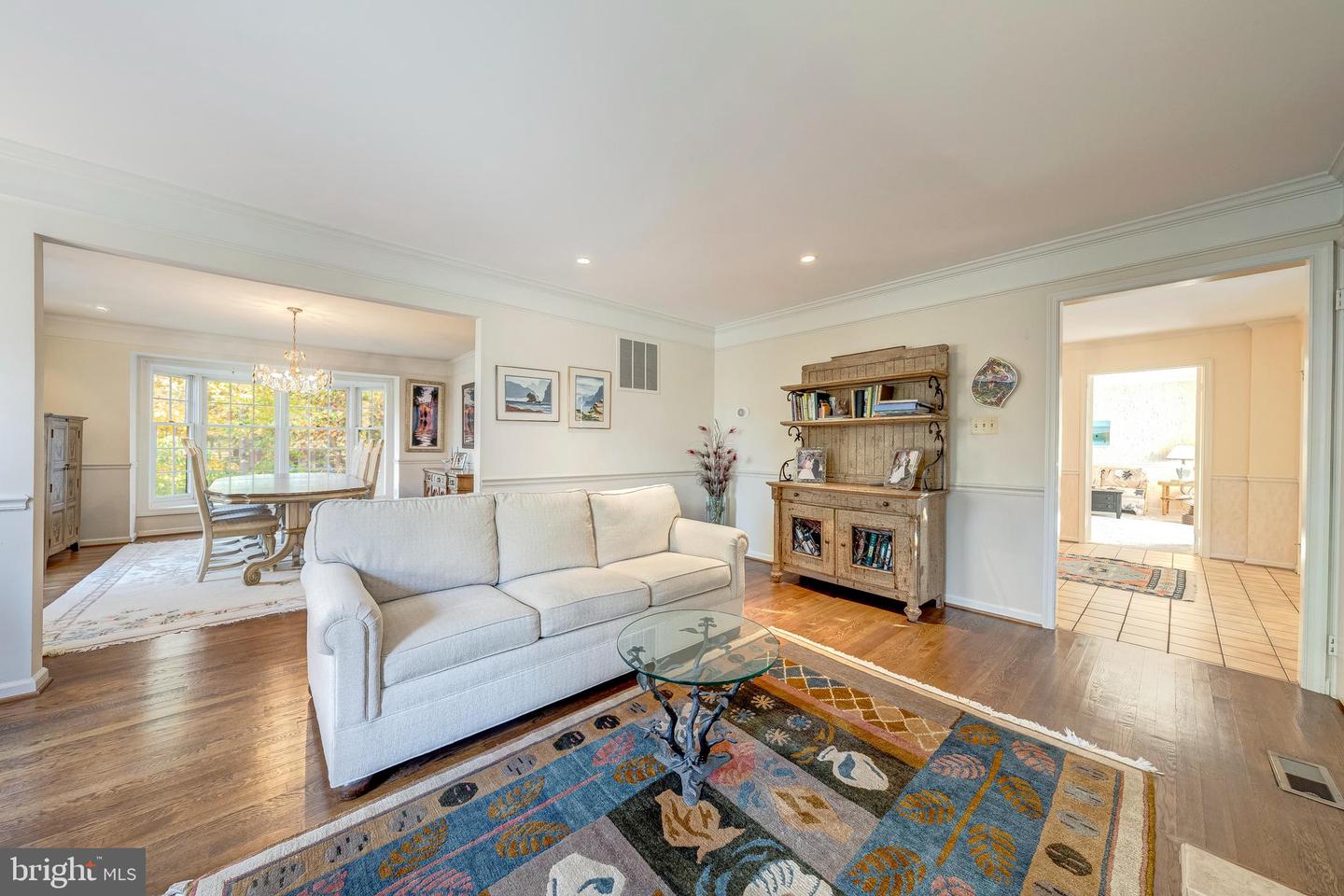 9132 ERMANTRUDE CT, VIENNA, Virginia 22182, 4 Bedrooms Bedrooms, ,3 BathroomsBathrooms,Residential,For sale,9132 ERMANTRUDE CT,VAFX2277792 MLS # VAFX2277792 9132 ERMANTRUDE CT, VIENNA, Virginia 22182, 4 Bedrooms Bedrooms, ,3 BathroomsBathrooms,Residential,For sale,9132 ERMANTRUDE CT,VAFX2277792 MLS # VAFX2277792