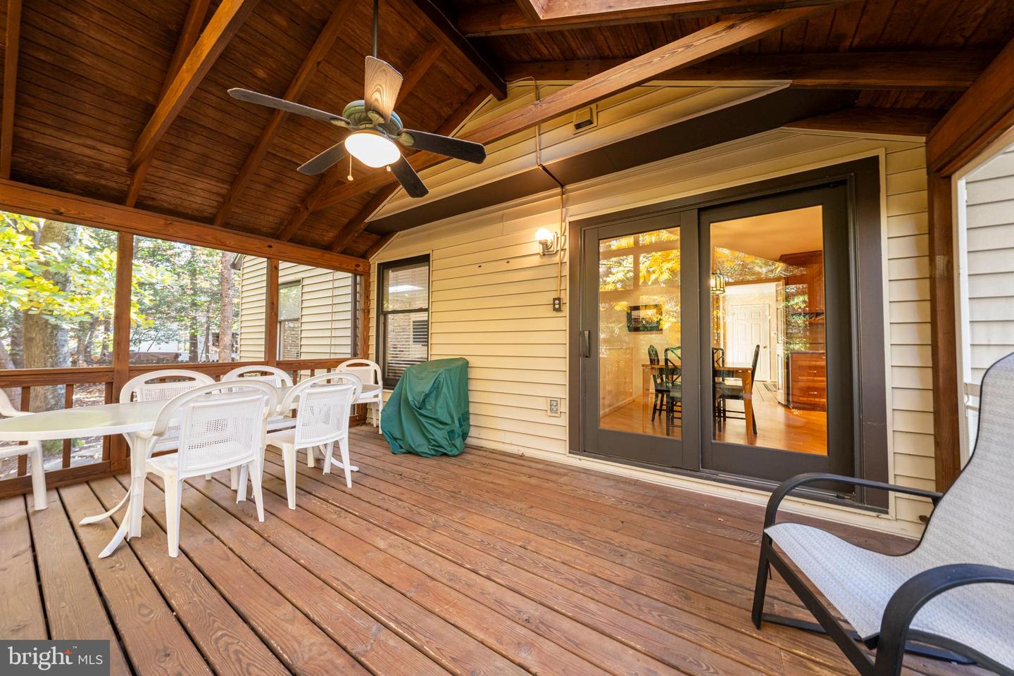 9132 ERMANTRUDE CT, VIENNA, Virginia 22182, 4 Bedrooms Bedrooms, ,3 BathroomsBathrooms,Residential,For sale,9132 ERMANTRUDE CT,VAFX2277792 MLS # VAFX2277792 9132 ERMANTRUDE CT, VIENNA, Virginia 22182, 4 Bedrooms Bedrooms, ,3 BathroomsBathrooms,Residential,For sale,9132 ERMANTRUDE CT,VAFX2277792 MLS # VAFX2277792