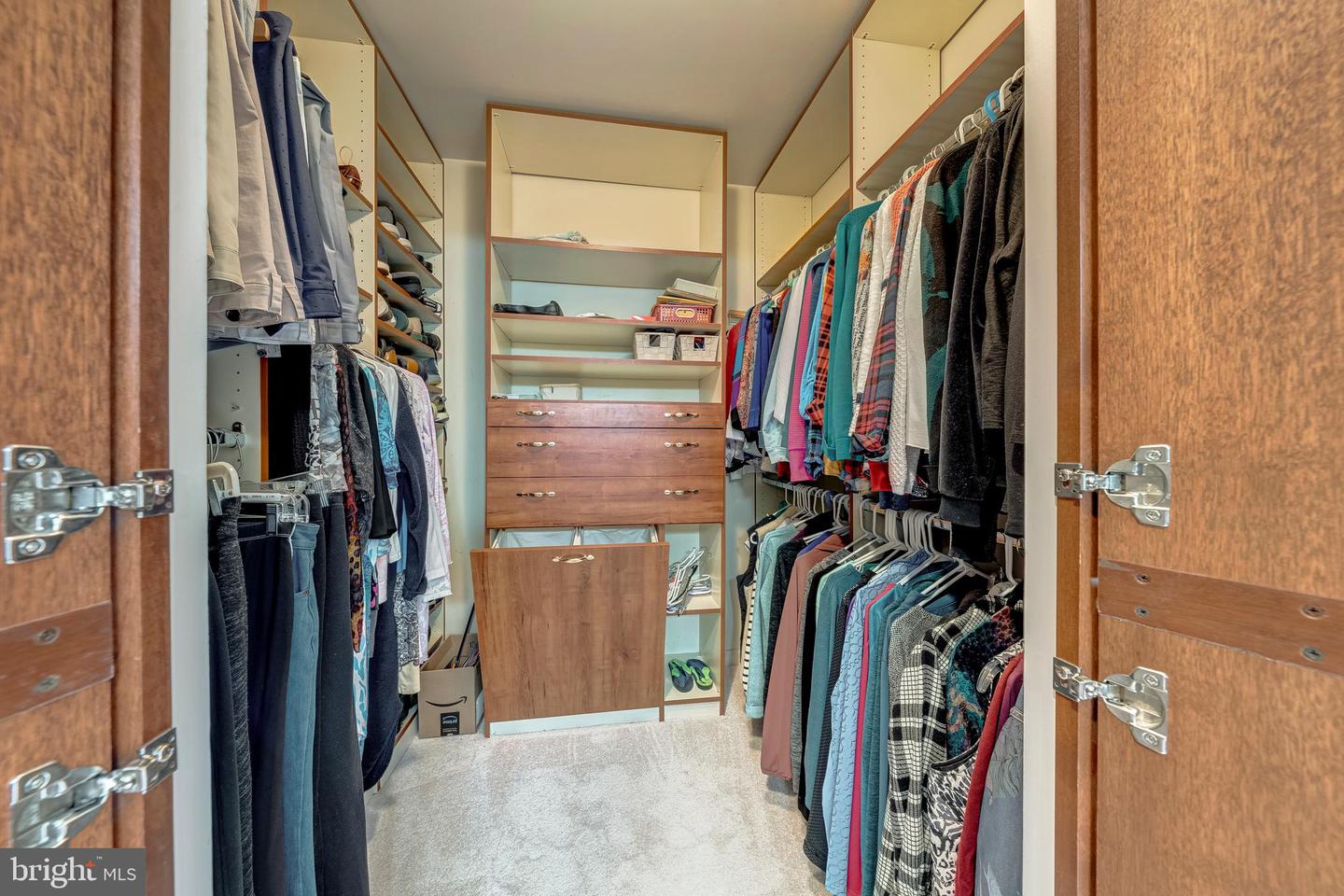 9132 ERMANTRUDE CT, VIENNA, Virginia 22182, 4 Bedrooms Bedrooms, ,3 BathroomsBathrooms,Residential,For sale,9132 ERMANTRUDE CT,VAFX2277792 MLS # VAFX2277792 9132 ERMANTRUDE CT, VIENNA, Virginia 22182, 4 Bedrooms Bedrooms, ,3 BathroomsBathrooms,Residential,For sale,9132 ERMANTRUDE CT,VAFX2277792 MLS # VAFX2277792