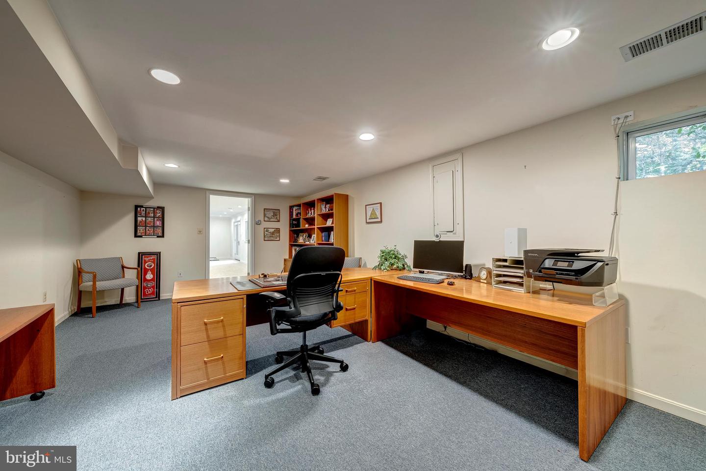 9132 ERMANTRUDE CT, VIENNA, Virginia 22182, 4 Bedrooms Bedrooms, ,3 BathroomsBathrooms,Residential,For sale,9132 ERMANTRUDE CT,VAFX2277792 MLS # VAFX2277792 9132 ERMANTRUDE CT, VIENNA, Virginia 22182, 4 Bedrooms Bedrooms, ,3 BathroomsBathrooms,Residential,For sale,9132 ERMANTRUDE CT,VAFX2277792 MLS # VAFX2277792