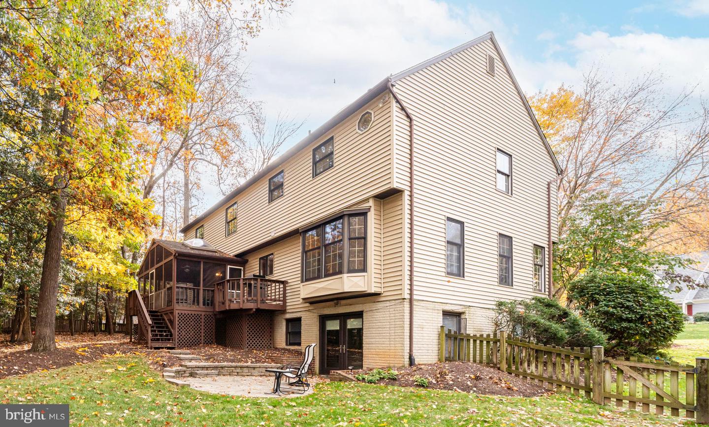 9132 ERMANTRUDE CT, VIENNA, Virginia 22182, 4 Bedrooms Bedrooms, ,3 BathroomsBathrooms,Residential,For sale,9132 ERMANTRUDE CT,VAFX2277792 MLS # VAFX2277792 9132 ERMANTRUDE CT, VIENNA, Virginia 22182, 4 Bedrooms Bedrooms, ,3 BathroomsBathrooms,Residential,For sale,9132 ERMANTRUDE CT,VAFX2277792 MLS # VAFX2277792