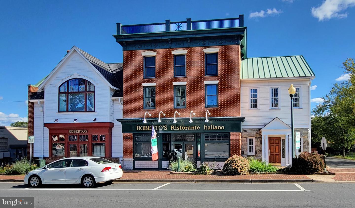 9132 ERMANTRUDE CT, VIENNA, Virginia 22182, 4 Bedrooms Bedrooms, ,3 BathroomsBathrooms,Residential,For sale,9132 ERMANTRUDE CT,VAFX2277792 MLS # VAFX2277792 9132 ERMANTRUDE CT, VIENNA, Virginia 22182, 4 Bedrooms Bedrooms, ,3 BathroomsBathrooms,Residential,For sale,9132 ERMANTRUDE CT,VAFX2277792 MLS # VAFX2277792