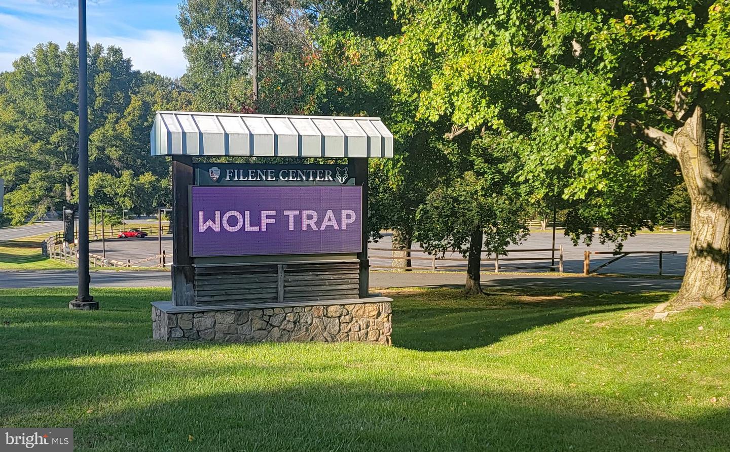 9132 ERMANTRUDE CT, VIENNA, Virginia 22182, 4 Bedrooms Bedrooms, ,3 BathroomsBathrooms,Residential,For sale,9132 ERMANTRUDE CT,VAFX2277792 MLS # VAFX2277792 9132 ERMANTRUDE CT, VIENNA, Virginia 22182, 4 Bedrooms Bedrooms, ,3 BathroomsBathrooms,Residential,For sale,9132 ERMANTRUDE CT,VAFX2277792 MLS # VAFX2277792