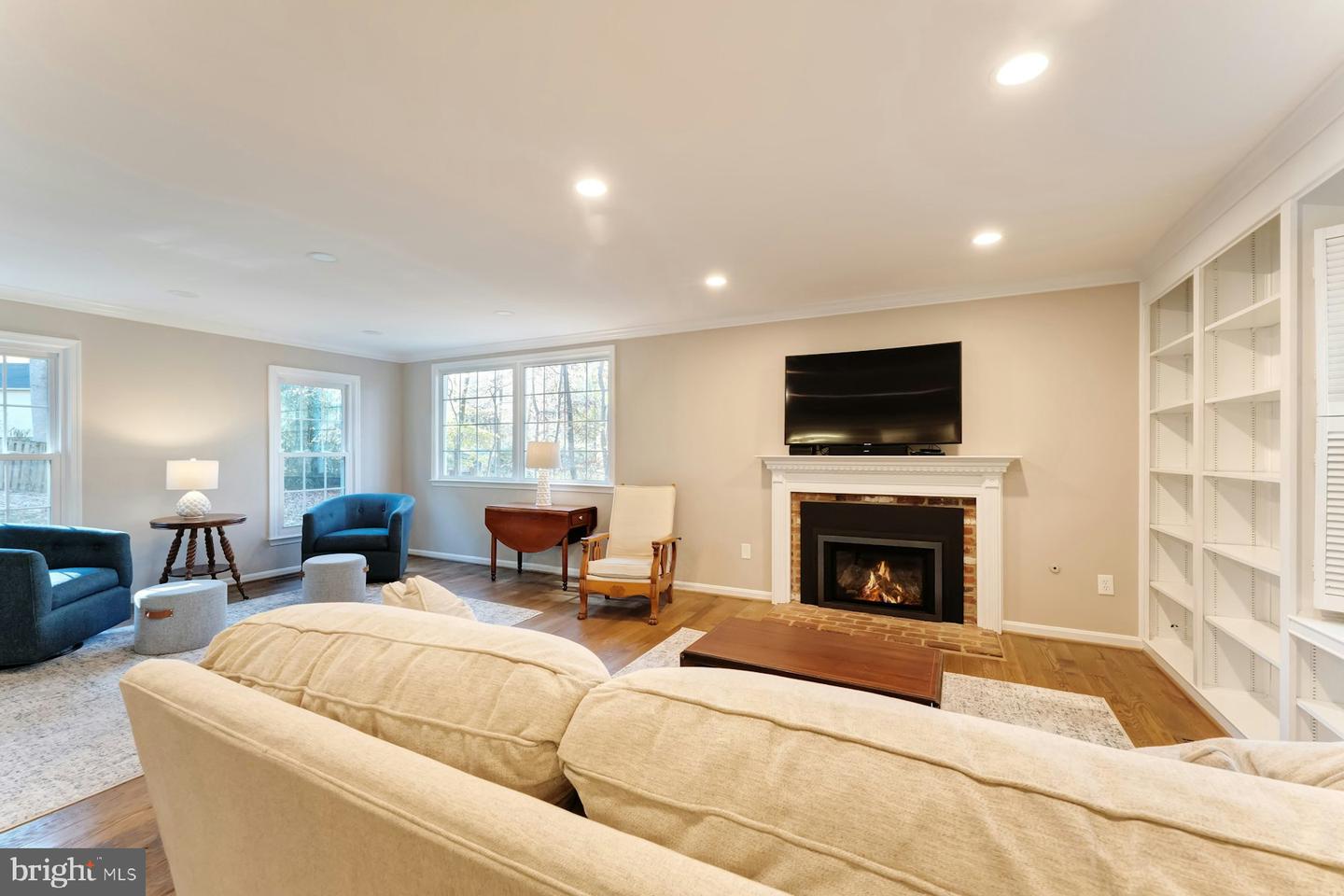 11008 DEVENISH DR, OAKTON, Virginia 22124, 4 Bedrooms Bedrooms, ,3 BathroomsBathrooms,Residential,For sale,11008 DEVENISH DR,VAFX2277816 MLS # VAFX2277816