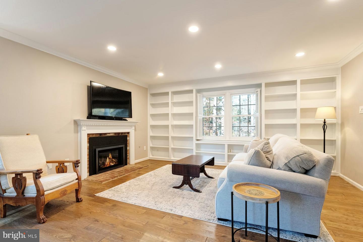 11008 DEVENISH DR, OAKTON, Virginia 22124, 4 Bedrooms Bedrooms, ,3 BathroomsBathrooms,Residential,For sale,11008 DEVENISH DR,VAFX2277816 MLS # VAFX2277816