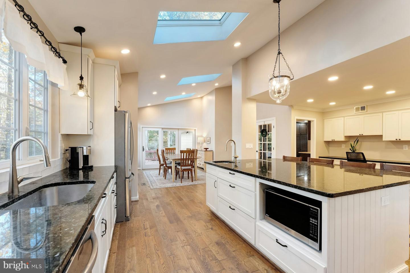 11008 DEVENISH DR, OAKTON, Virginia 22124, 4 Bedrooms Bedrooms, ,3 BathroomsBathrooms,Residential,For sale,11008 DEVENISH DR,VAFX2277816 MLS # VAFX2277816