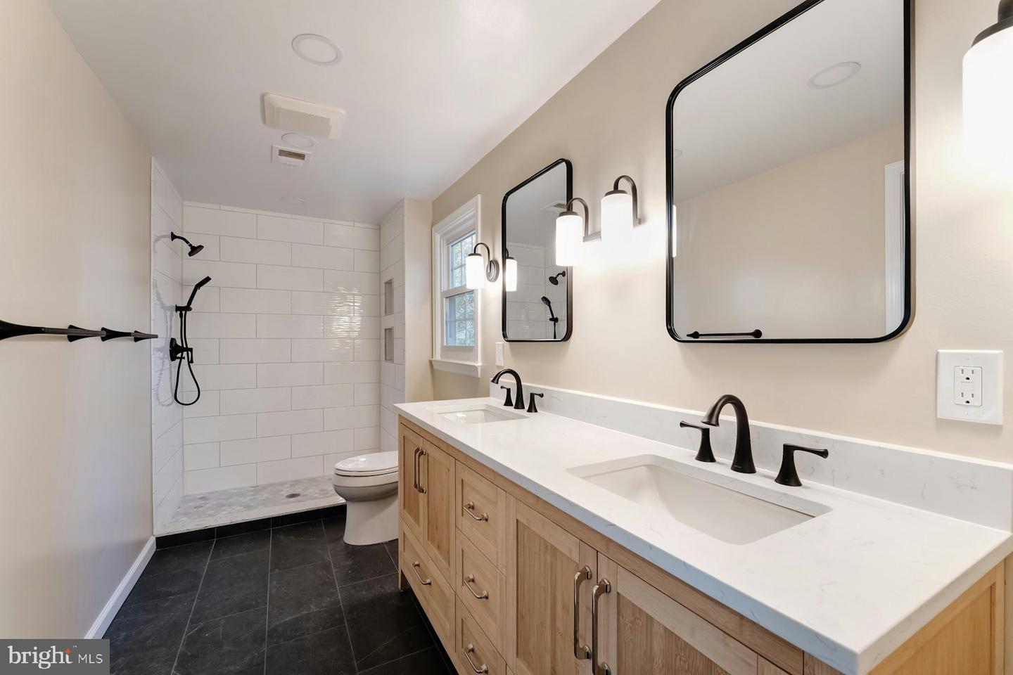 11008 DEVENISH DR, OAKTON, Virginia 22124, 4 Bedrooms Bedrooms, ,3 BathroomsBathrooms,Residential,For sale,11008 DEVENISH DR,VAFX2277816 MLS # VAFX2277816