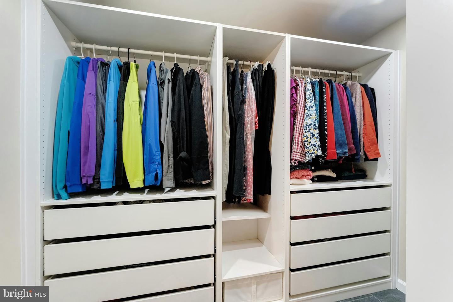 11008 DEVENISH DR, OAKTON, Virginia 22124, 4 Bedrooms Bedrooms, ,3 BathroomsBathrooms,Residential,For sale,11008 DEVENISH DR,VAFX2277816 MLS # VAFX2277816