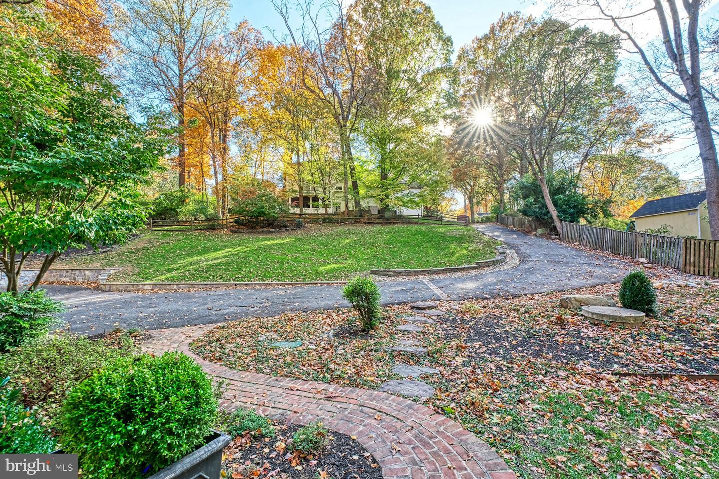 11008 DEVENISH DR, OAKTON, Virginia 22124, 4 Bedrooms Bedrooms, ,3 BathroomsBathrooms,Residential,For sale,11008 DEVENISH DR,VAFX2277816 MLS # VAFX2277816