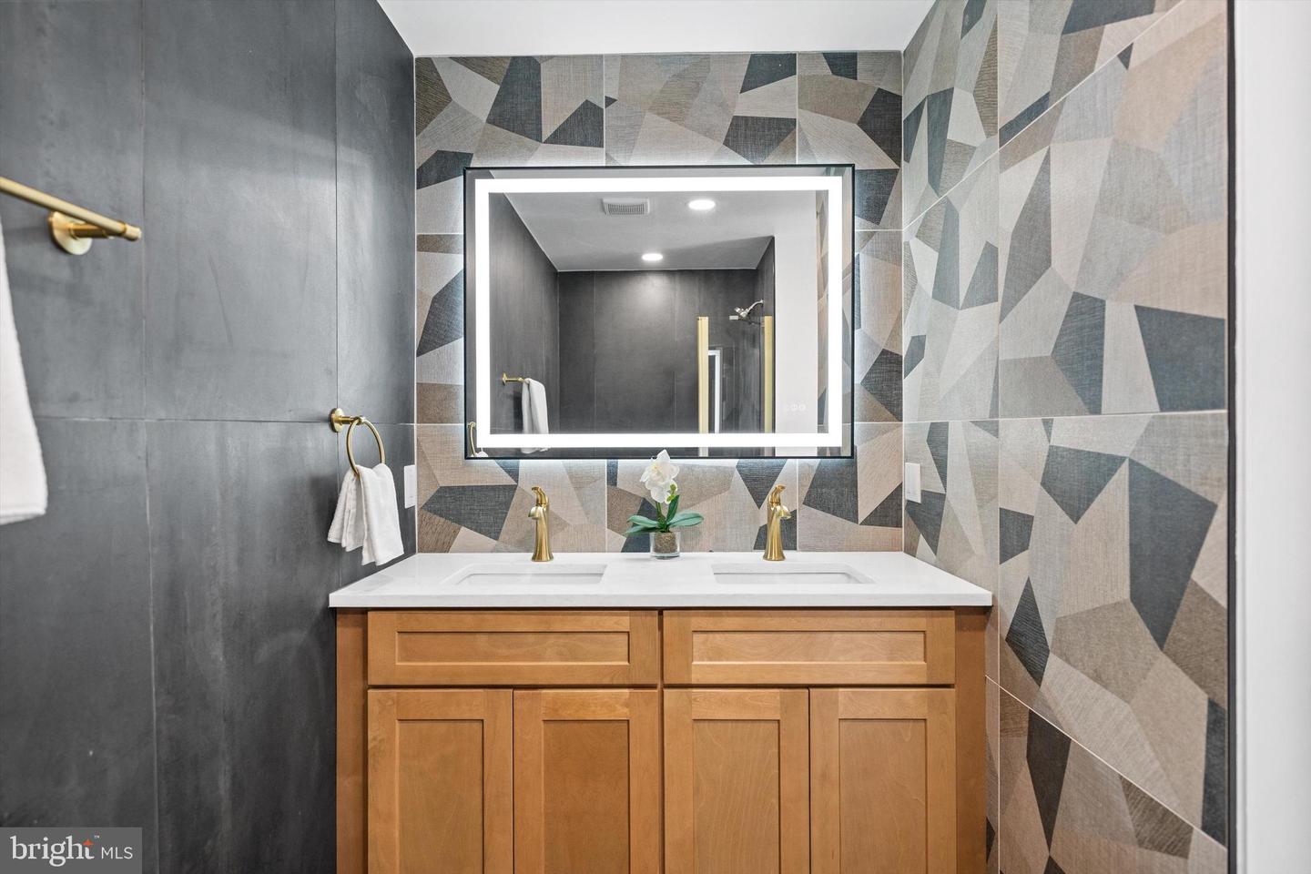 65 BATES ST NW, WASHINGTON, District Of Columbia 20001, 4 Bedrooms Bedrooms, ,3 BathroomsBathrooms,Residential,For sale,65 BATES ST NW,DCDC2230402 MLS # DCDC2230402