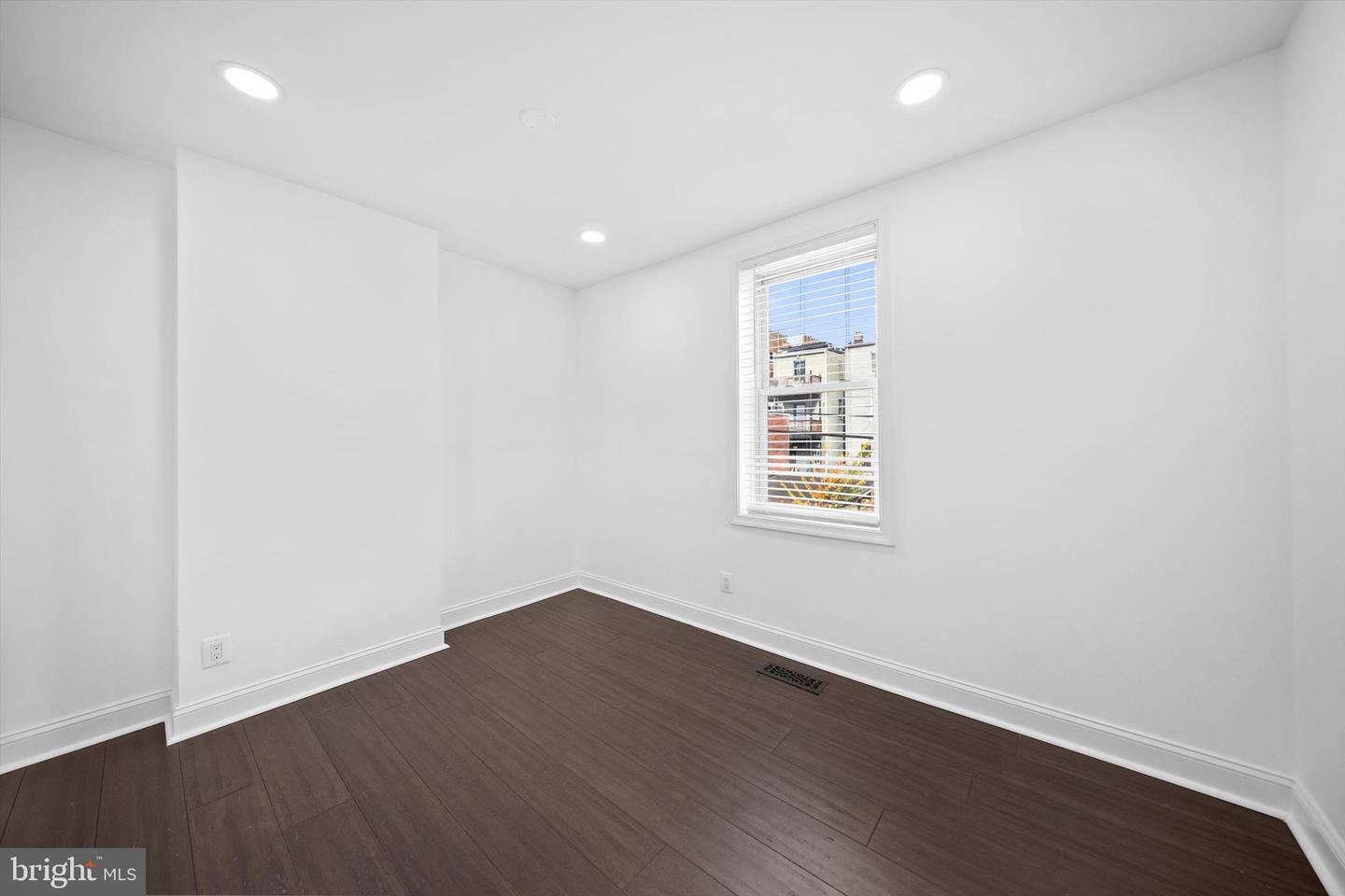 65 BATES ST NW, WASHINGTON, District Of Columbia 20001, 4 Bedrooms Bedrooms, ,3 BathroomsBathrooms,Residential,For sale,65 BATES ST NW,DCDC2230402 MLS # DCDC2230402