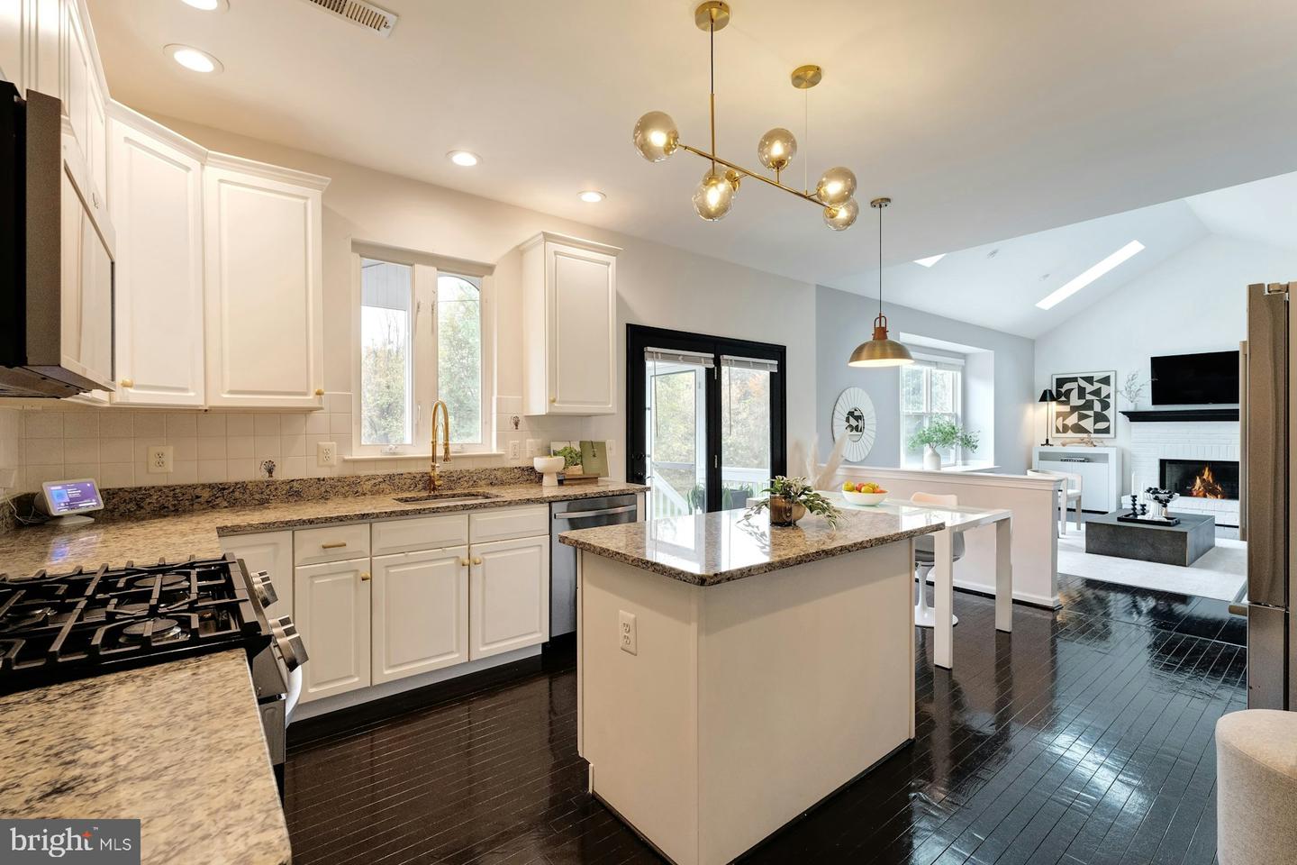 21581 KOUROS CT, ASHBURN, Virginia 20147, 5 Bedrooms Bedrooms, ,3 BathroomsBathrooms,Residential,For sale,21581 KOUROS CT,VALO2110566 MLS # VALO2110566