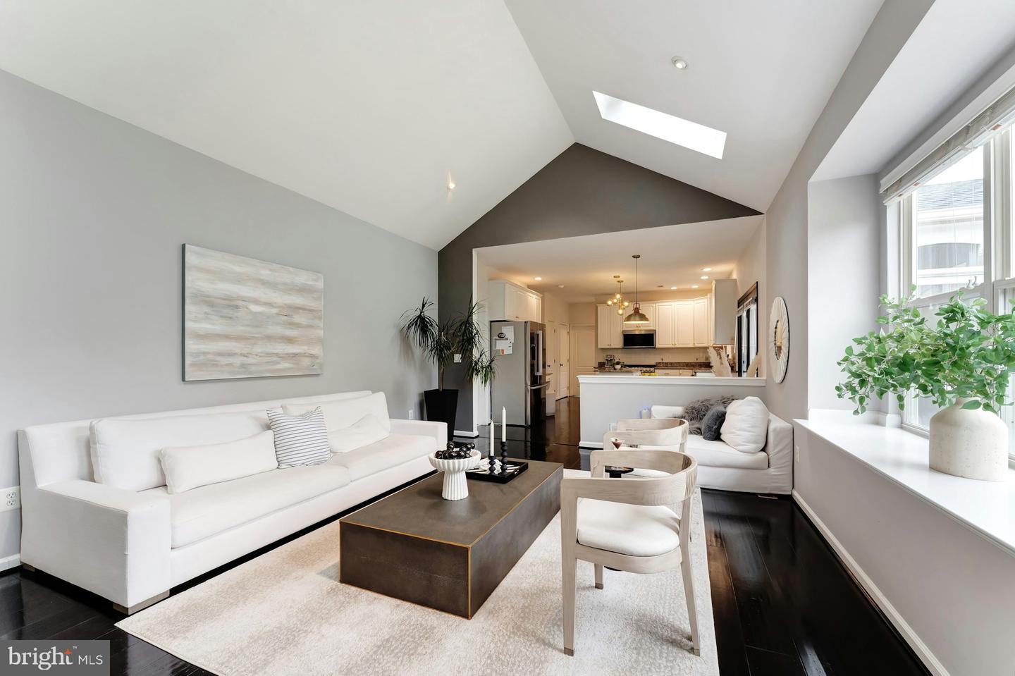 21581 KOUROS CT, ASHBURN, Virginia 20147, 5 Bedrooms Bedrooms, ,3 BathroomsBathrooms,Residential,For sale,21581 KOUROS CT,VALO2110566 MLS # VALO2110566