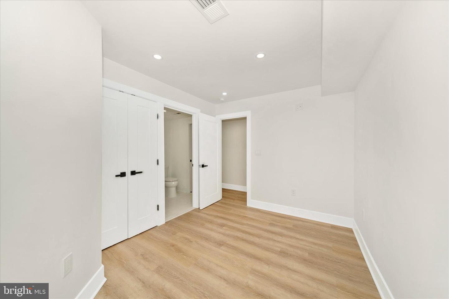 410 U ST NW #1, WASHINGTON, District Of Columbia 20001, 2 Bedrooms Bedrooms, ,2 BathroomsBathrooms,Residential,For sale,410 U ST NW #1,DCDC2230244 MLS # DCDC2230244 410 U ST NW #1, WASHINGTON, District Of Columbia 20001, 2 Bedrooms Bedrooms, ,2 BathroomsBathrooms,Residential,For sale,410 U ST NW #1,DCDC2230244 MLS # DCDC2230244