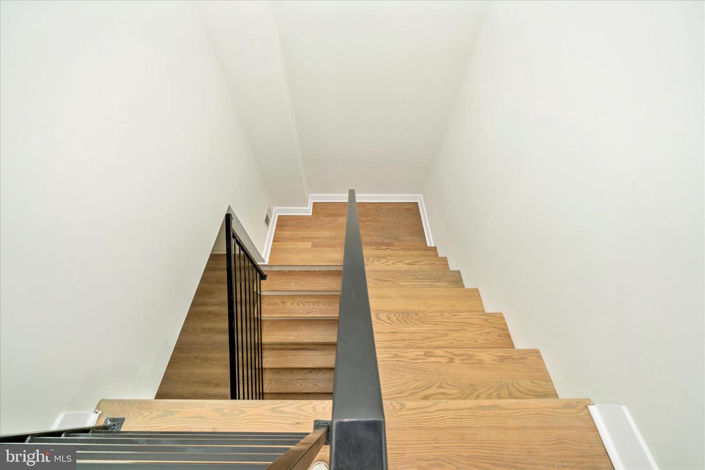 410 U ST NW #1, WASHINGTON, District Of Columbia 20001, 2 Bedrooms Bedrooms, ,2 BathroomsBathrooms,Residential,For sale,410 U ST NW #1,DCDC2230244 MLS # DCDC2230244 410 U ST NW #1, WASHINGTON, District Of Columbia 20001, 2 Bedrooms Bedrooms, ,2 BathroomsBathrooms,Residential,For sale,410 U ST NW #1,DCDC2230244 MLS # DCDC2230244