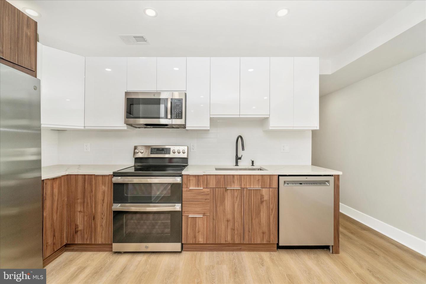 410 U ST NW #1, WASHINGTON, District Of Columbia 20001, 2 Bedrooms Bedrooms, ,2 BathroomsBathrooms,Residential,For sale,410 U ST NW #1,DCDC2230244 MLS # DCDC2230244 410 U ST NW #1, WASHINGTON, District Of Columbia 20001, 2 Bedrooms Bedrooms, ,2 BathroomsBathrooms,Residential,For sale,410 U ST NW #1,DCDC2230244 MLS # DCDC2230244