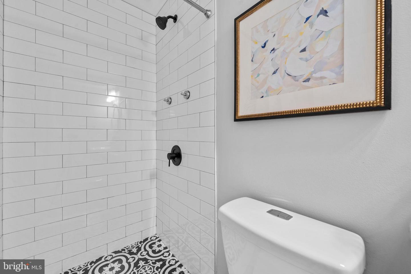 1718 1ST ST NW #8, WASHINGTON, District Of Columbia 20001, 2 Bedrooms Bedrooms, ,1 BathroomBathrooms,Residential,For sale,1718 1ST ST NW #8,DCDC2230388 MLS # DCDC2230388