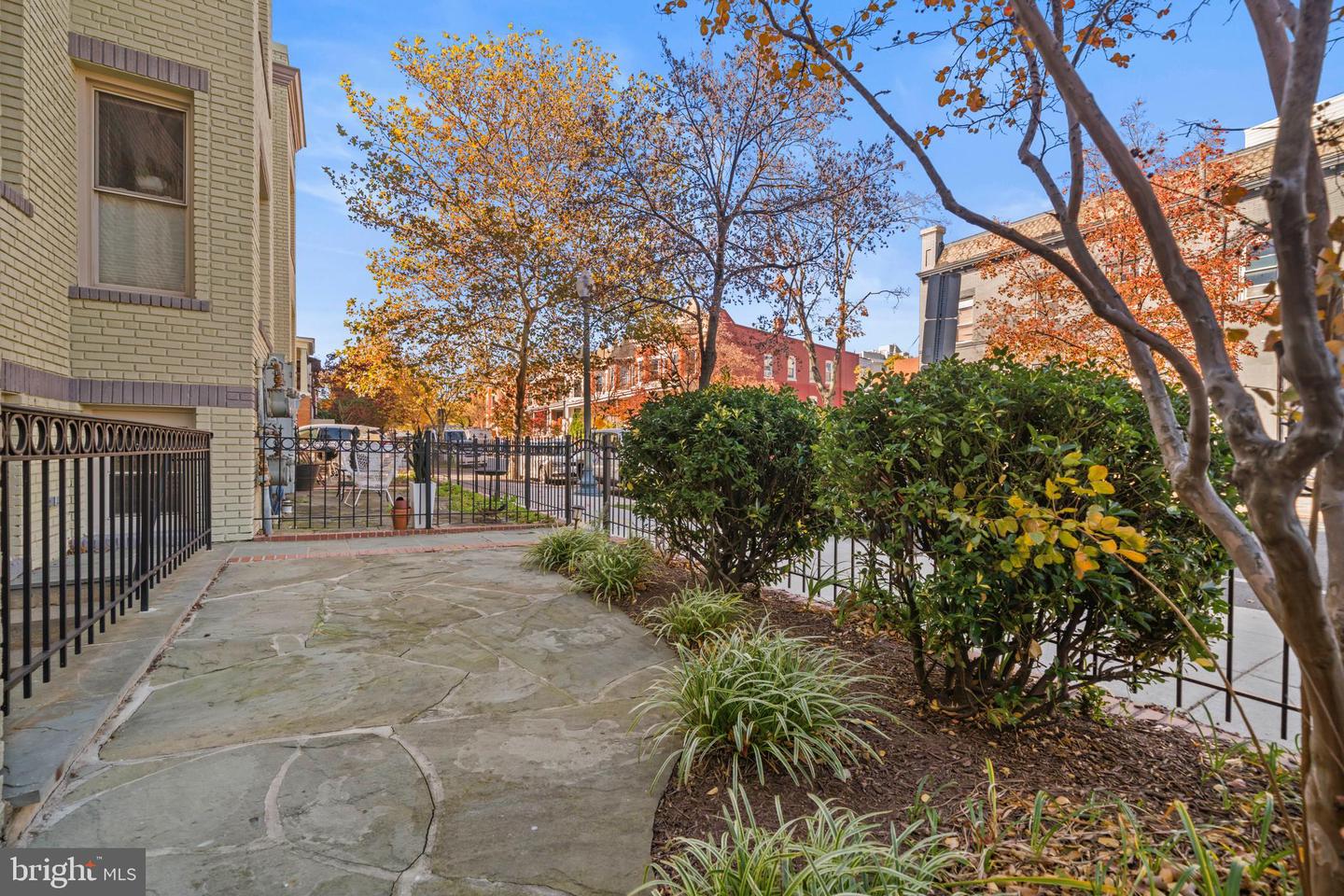 1718 1ST ST NW #8, WASHINGTON, District Of Columbia 20001, 2 Bedrooms Bedrooms, ,1 BathroomBathrooms,Residential,For sale,1718 1ST ST NW #8,DCDC2230388 MLS # DCDC2230388