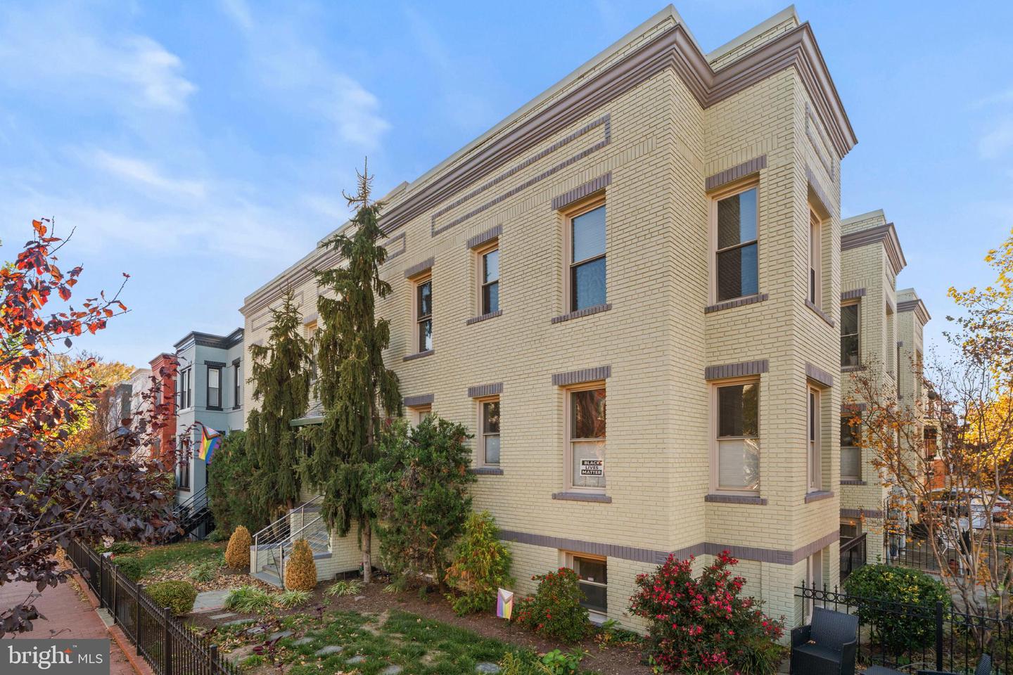 1718 1ST ST NW #8, WASHINGTON, District Of Columbia 20001, 2 Bedrooms Bedrooms, ,1 BathroomBathrooms,Residential,For sale,1718 1ST ST NW #8,DCDC2230388 MLS # DCDC2230388