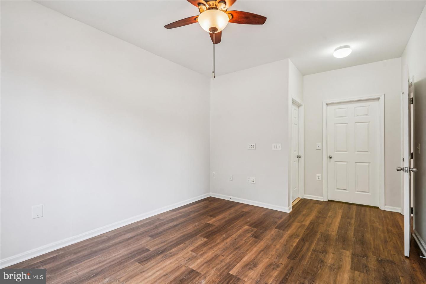 9490 VIRGINIA CENTER BLVD #130, VIENNA, Virginia 22181, 2 Bedrooms Bedrooms, ,2 BathroomsBathrooms,Residential,For sale,9490 VIRGINIA CENTER BLVD #130,VAFX2277836 MLS # VAFX2277836