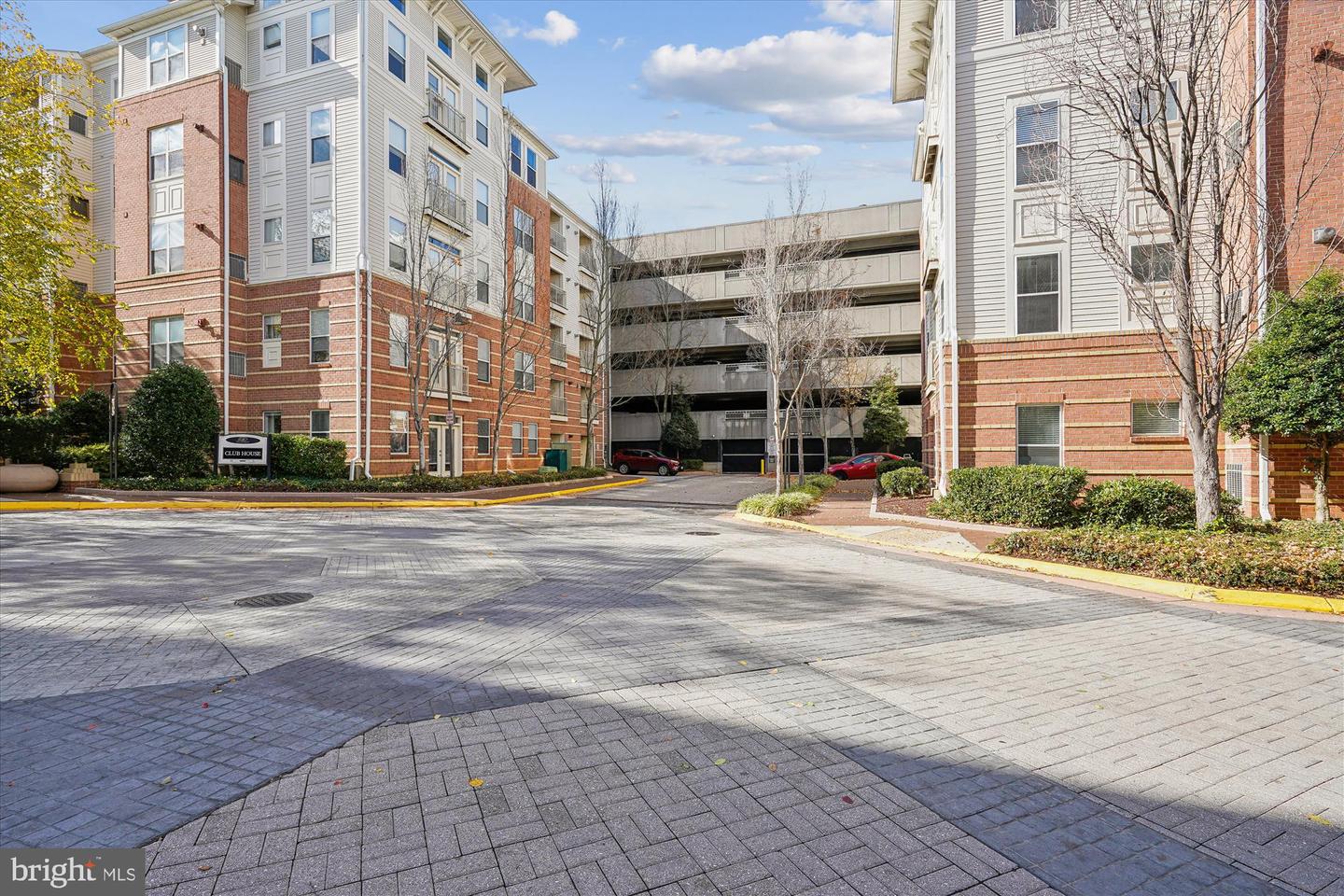 9490 VIRGINIA CENTER BLVD #130, VIENNA, Virginia 22181, 2 Bedrooms Bedrooms, ,2 BathroomsBathrooms,Residential,For sale,9490 VIRGINIA CENTER BLVD #130,VAFX2277836 MLS # VAFX2277836
