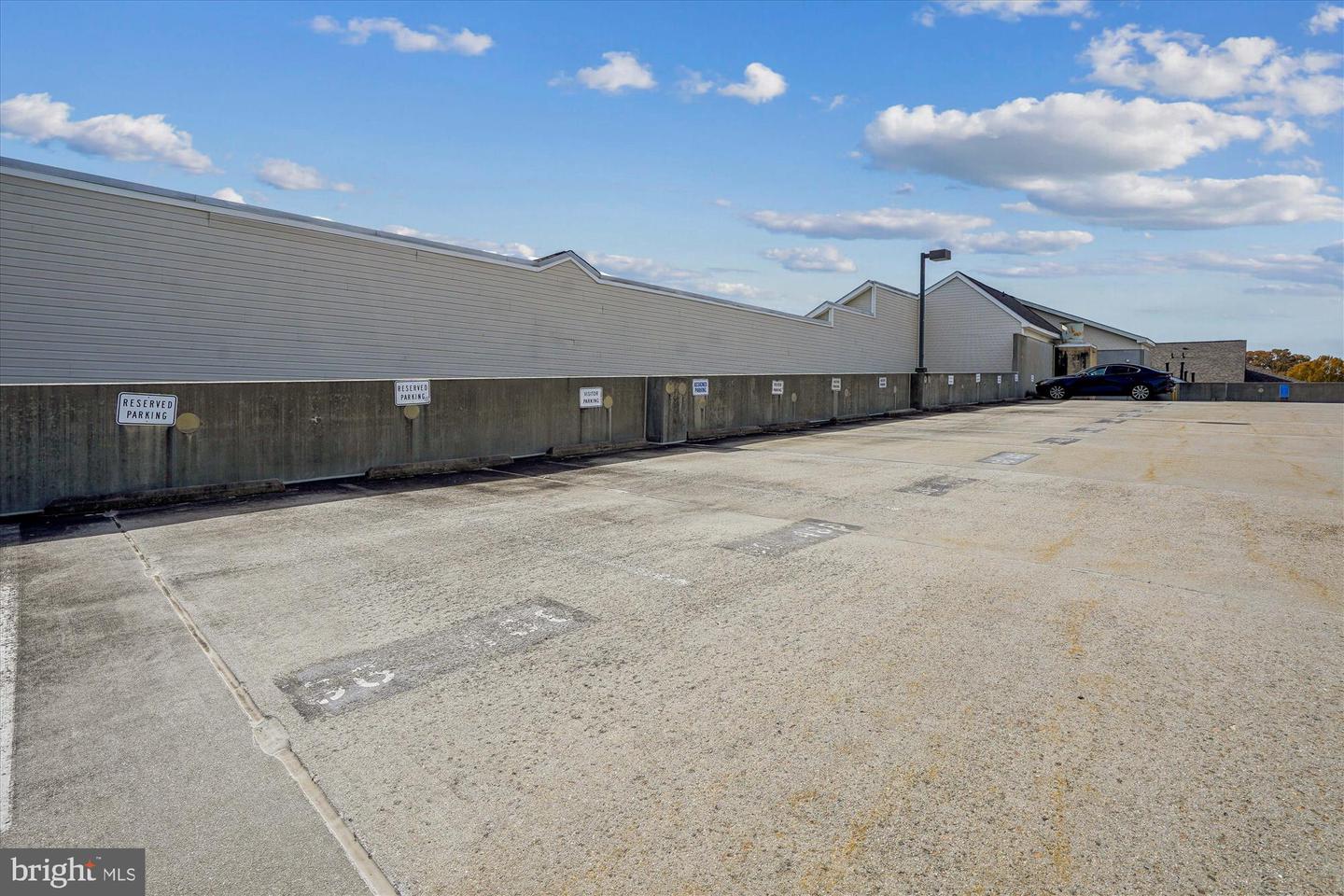 9490 VIRGINIA CENTER BLVD #130, VIENNA, Virginia 22181, 2 Bedrooms Bedrooms, ,2 BathroomsBathrooms,Residential,For sale,9490 VIRGINIA CENTER BLVD #130,VAFX2277836 MLS # VAFX2277836